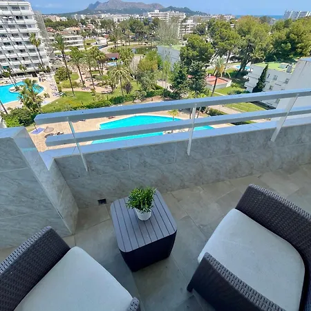 Summer In Alcudia With Pool-a/c-wifi-netflix... דירה