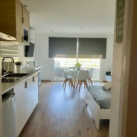 Summer In Alcudia With Pool-a/c-wifi-netflix... Apartment