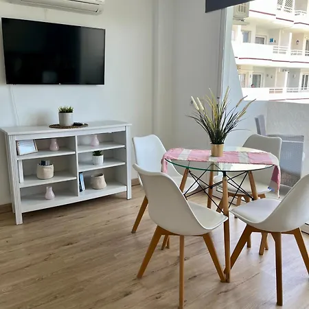 Summer In Alcudia With Pool-a/c-wifi-netflix... * Port de Alcudia (Mallorca)